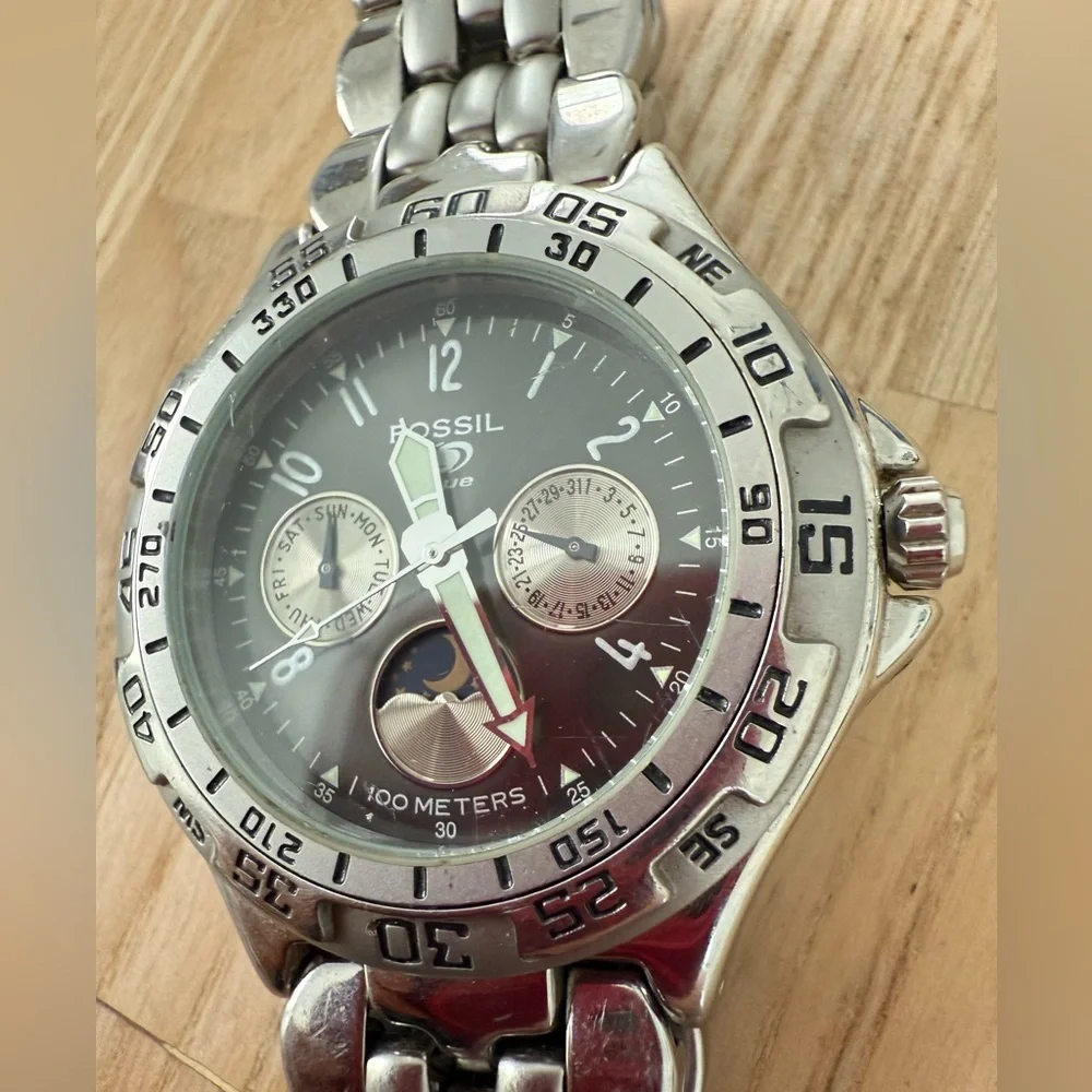 Fossil Blue mens gray and stainless steel moon phase sport watch NEW BATTERY